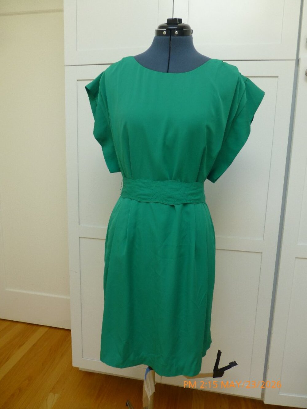 Eliza J Green Dress with Sash Size 10 Cocktail Work